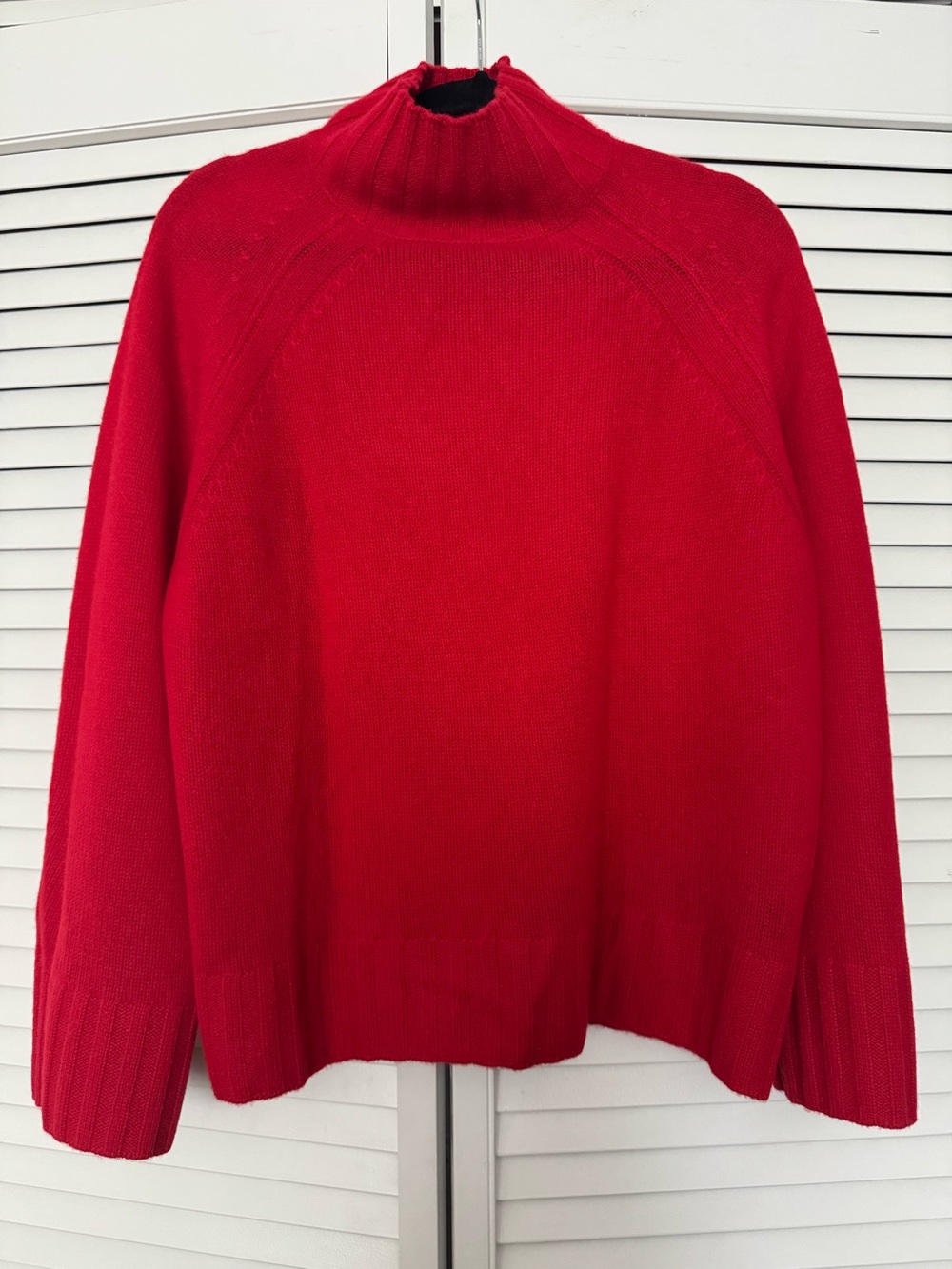 360 Cashmere Red Mock Neck Sweater M